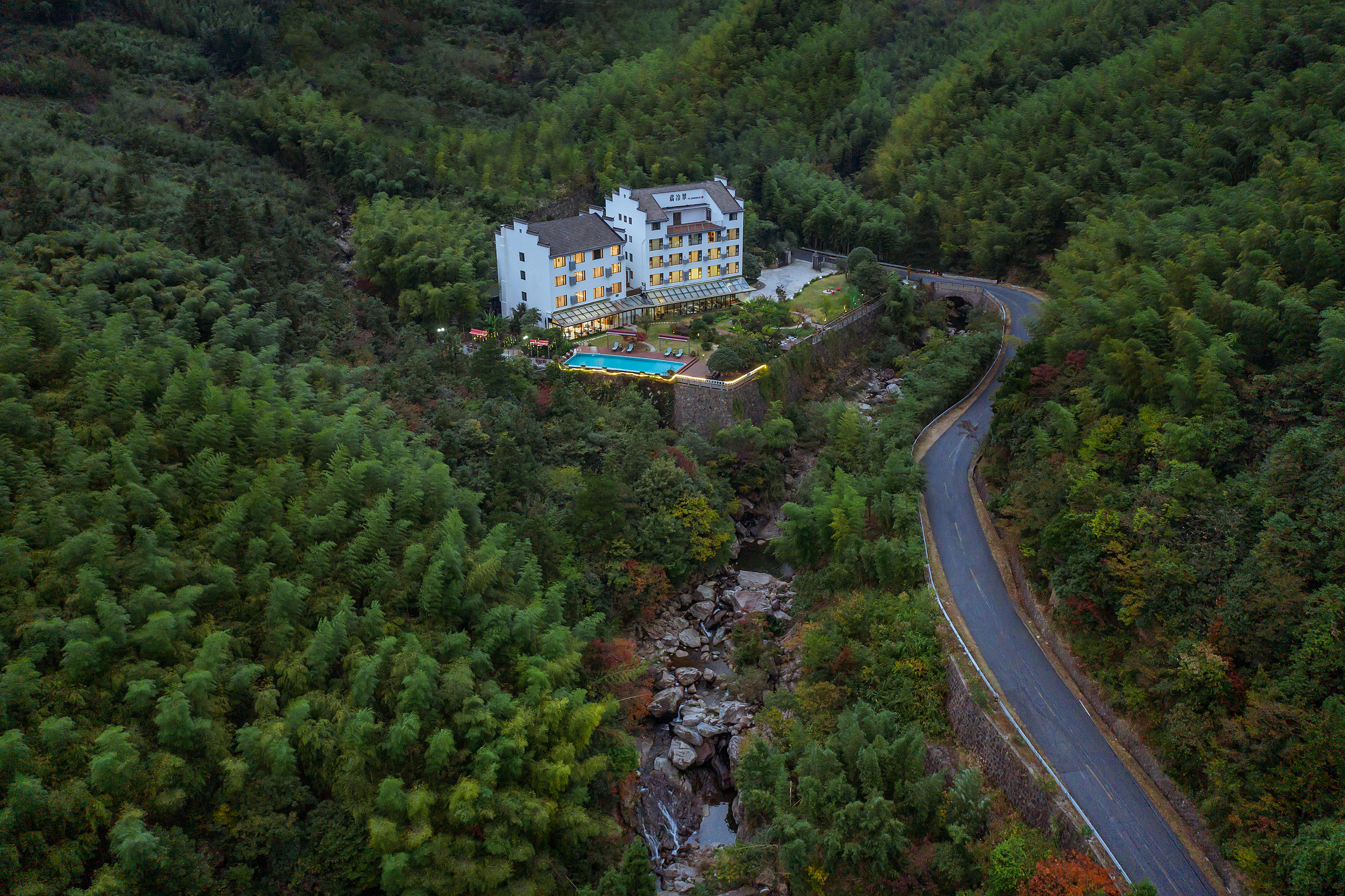 Florence·de-luce hotel of Lin an (Tian mu shan First) Over view