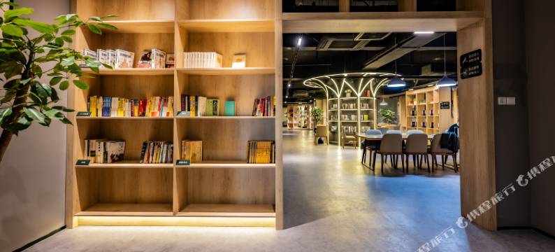 昆明星耀酒店(新亚洲体育城店)图片