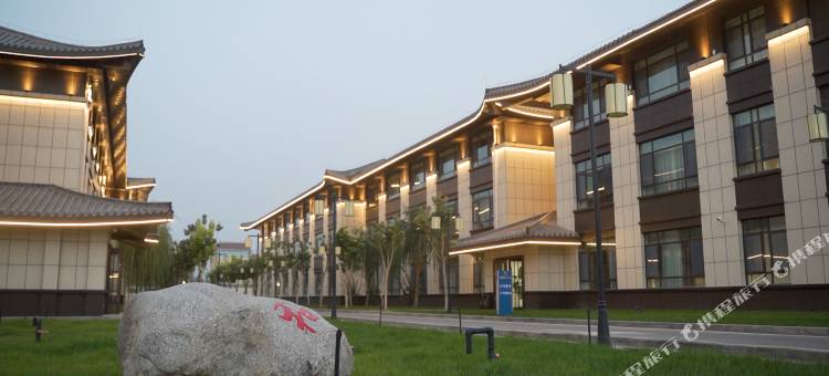 阿拉尔塔河观澜酒店图片