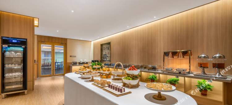 至竞·熙悦酒店(中北世纪城逗号立方店)图片