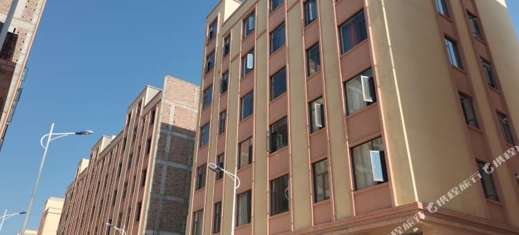 曲靖家庭居公寓图片