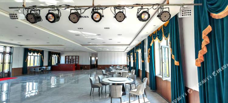 嘉丽观光牧场蒙古包(黑山头镇店)图片