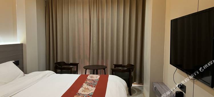 杂多扎西仓酒店图片