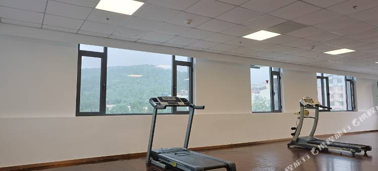 济南黄河宾馆(千佛山舜耕国际会展中心店)图片