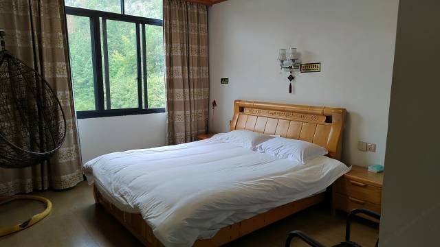 仙居依山傍水客栈