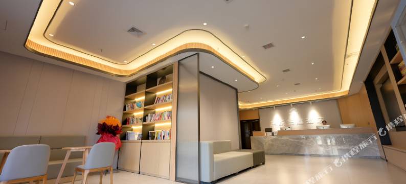 名悦兰庭酒店(榆林中赢广场店)图片