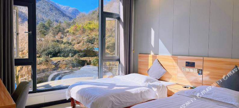 老朱家民宿(金寨天堂寨风景区店 )图片