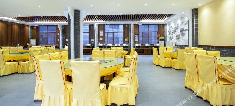 艺龙安云酒店(张家界武陵源国家森林公园店)图片