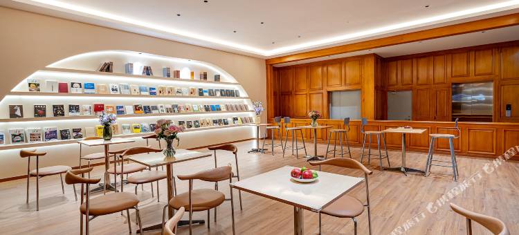 塔嵩·RIXI一Chic丨心中日月丨新中式.供氧度假酒店图片