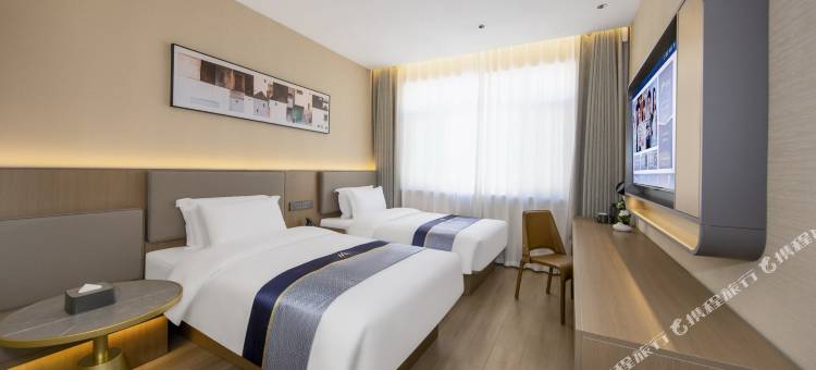 艾扉酒店(松江河镇长白山西高铁站店)图片