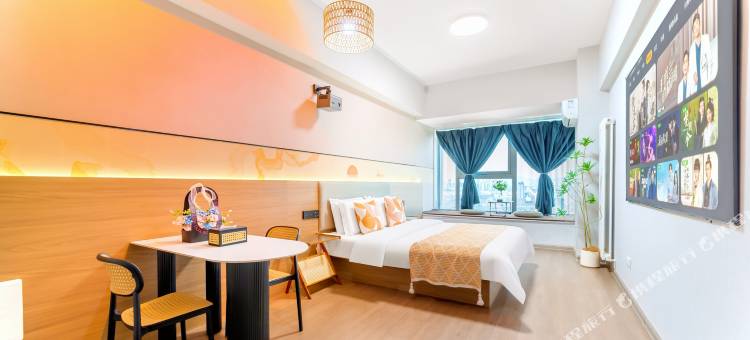 屿夕美宿 CityWalk享住影音酒店(泰山站店)图片