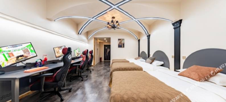 米宿瞳话·电竞观影民宿(凯德广场万象城店)图片