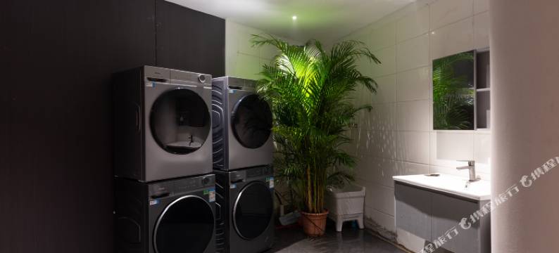 贵阳墨隐城市绿洲酒店(青云市集甲秀楼店)图片