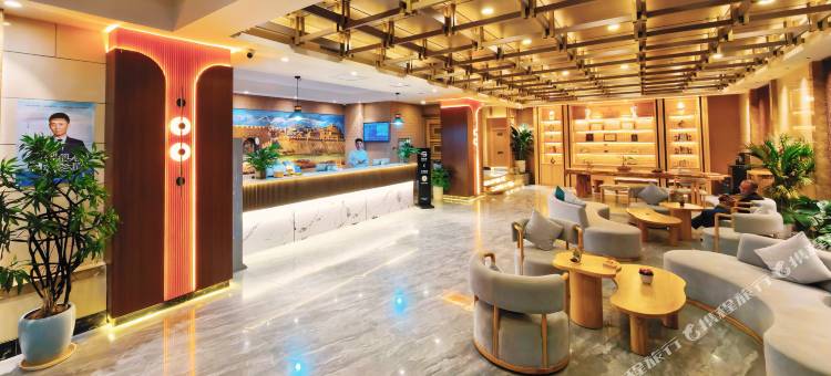 喀什丽呈睿轩酒店(古城万达店)图片