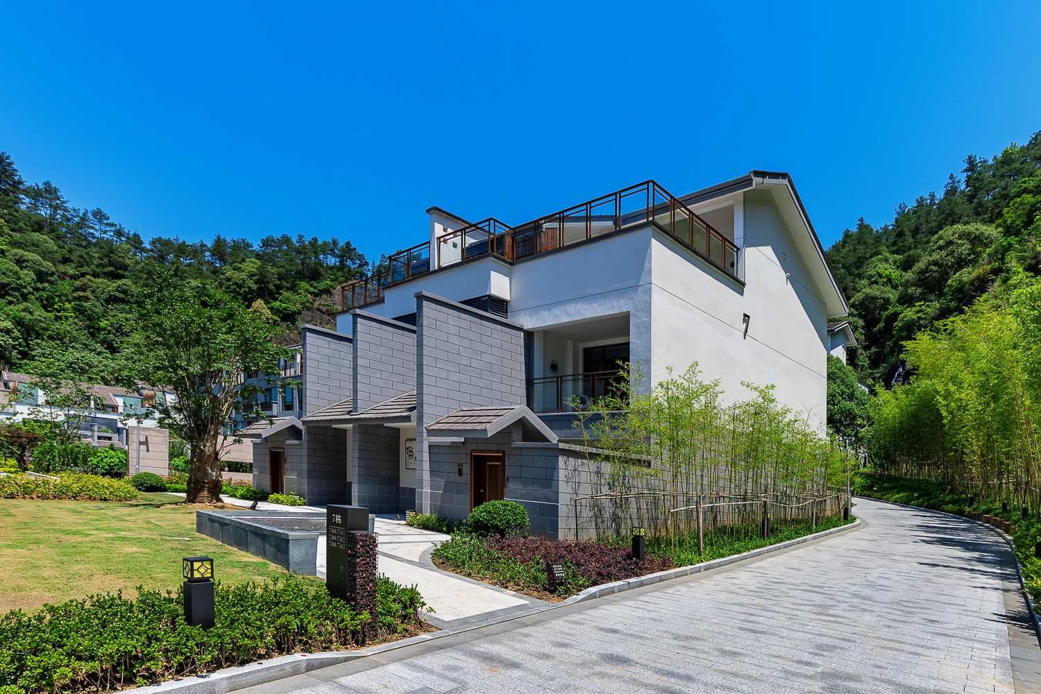 Qiyue ResortOver view