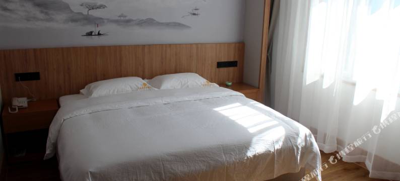 木里热贡曲祖酒店图片