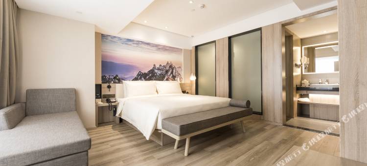 郑州CBD中州大道亚朵酒店图片