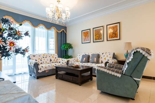 重庆雾泊轻奢三居公寓