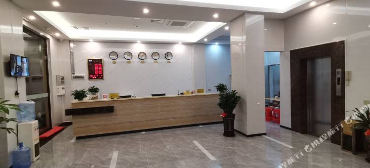 罗定三耳居公寓(泰德天润广场店)图片