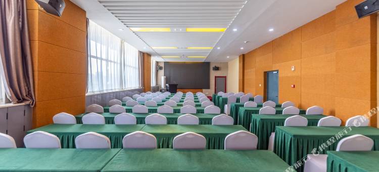 西宁宜合酒店( 城东万达广场店)图片