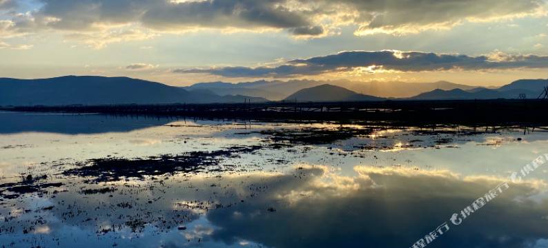 香格里拉嘎日宗艺庄园图片