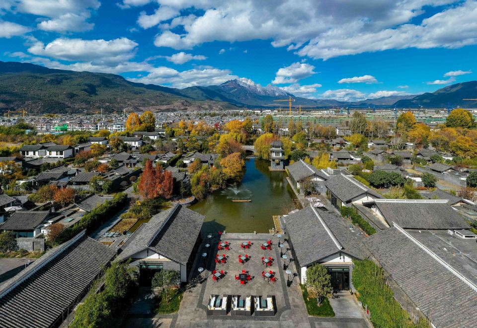 Pullman Lijiang Resort & SpaHotel Overview