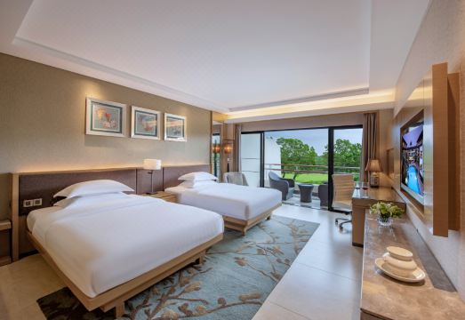 Mission Hills Resort Shenzhen Hotel Overview