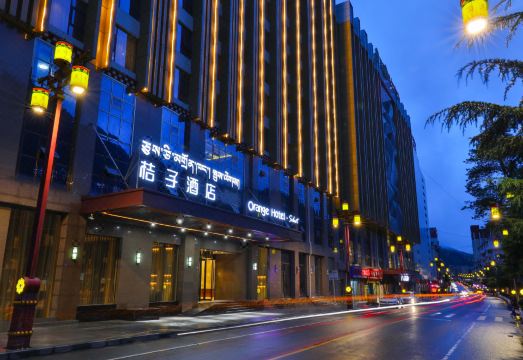 桔子酒店（康定店）外景图