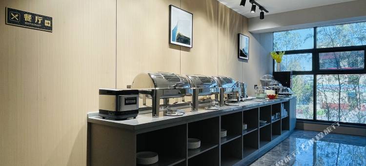 素柏·云酒店(东港桥南中医院店)图片