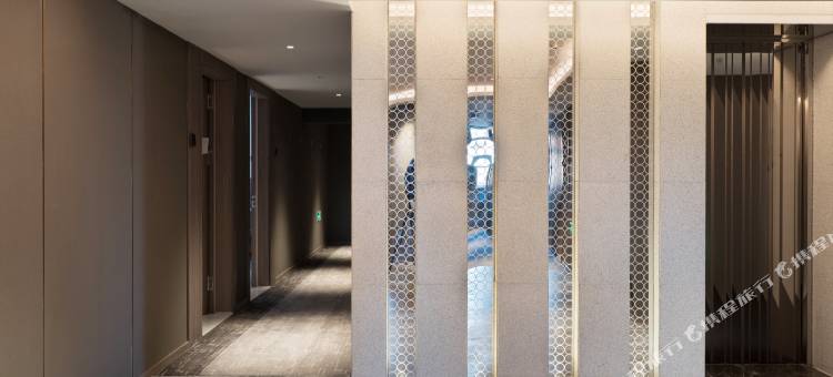 朗丽兹酒店(北京劲松潘家园北工大西门地铁站店)图片