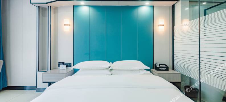 米云客智能精品民宿(胖东来天使城店)图片