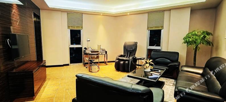 武汉武昌站街道口鑫宝来酒店图片