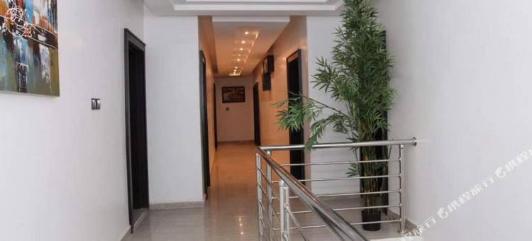 点套房酒店(The Point Hotel & Suites)图片