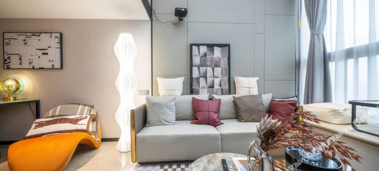 铂斯登行政公寓(深圳坂田地铁站坂田万科广场店)图片