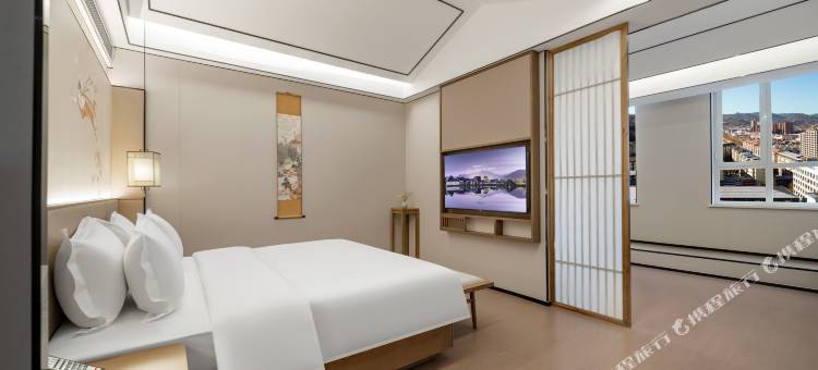 陌上轻雅酒店(天水古城兰天城市广场店)图片
