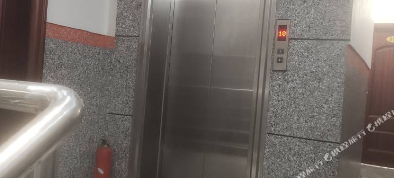 益益公寓(贵港站店)图片