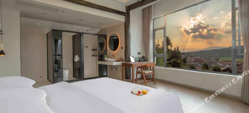 屿含设计师温泉美宿(和顺古镇店)图片