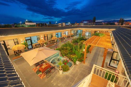 域上花开.花园度假美宿(特克斯八卦城店)图片