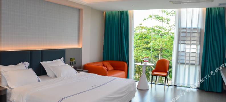 林韵山居民宿(崇左民族师范学院店)图片