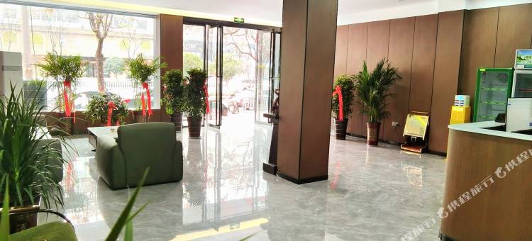 忆江南主题宾馆(潢川三环路店)图片