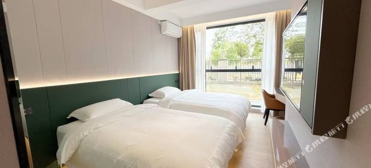 利源艺宿酒店(安阳高铁东站店)图片