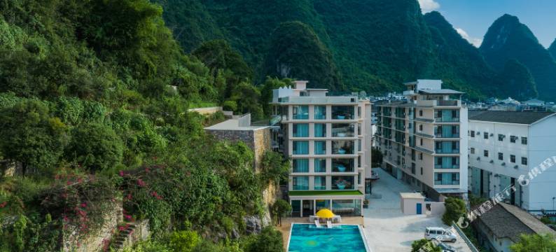 云·瀑韵山色酒店(阳朔西街千古情店)图片