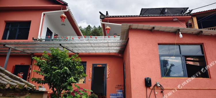 宁蒗良栖亭园图片