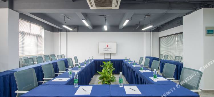 柏丽豪·丽呈睿轩酒店(苏州吴江华东商业城店)图片