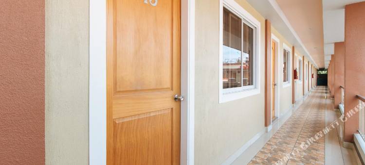 红多兹酒店-拉帕桑广场附近-卡加延德奥罗(RedDoorz Plus near Lapasan Plaza Cagayan de Oro)图片