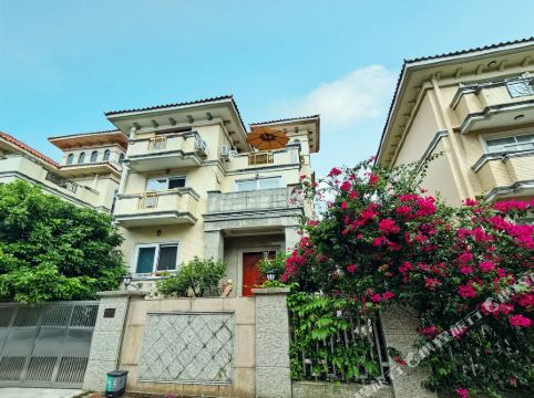 广州时光里花园民宿 5.0分(13条点评) 4980起距离500米立即预订