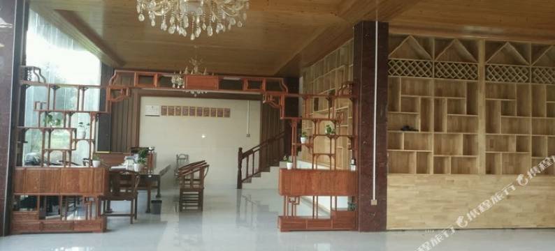 兴义奇峰乡村客栈图片