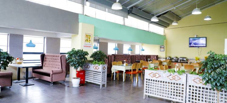 如家派柏云酒店(内江万达广场店)图片