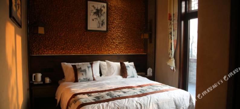 伊川龙凤山酒店图片