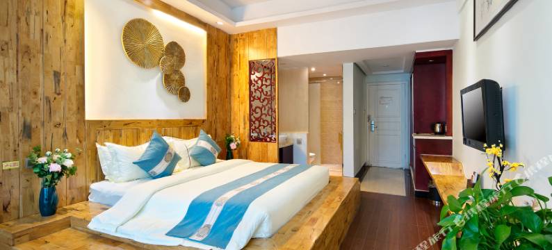 三亚鸿芳雅居酒店图片